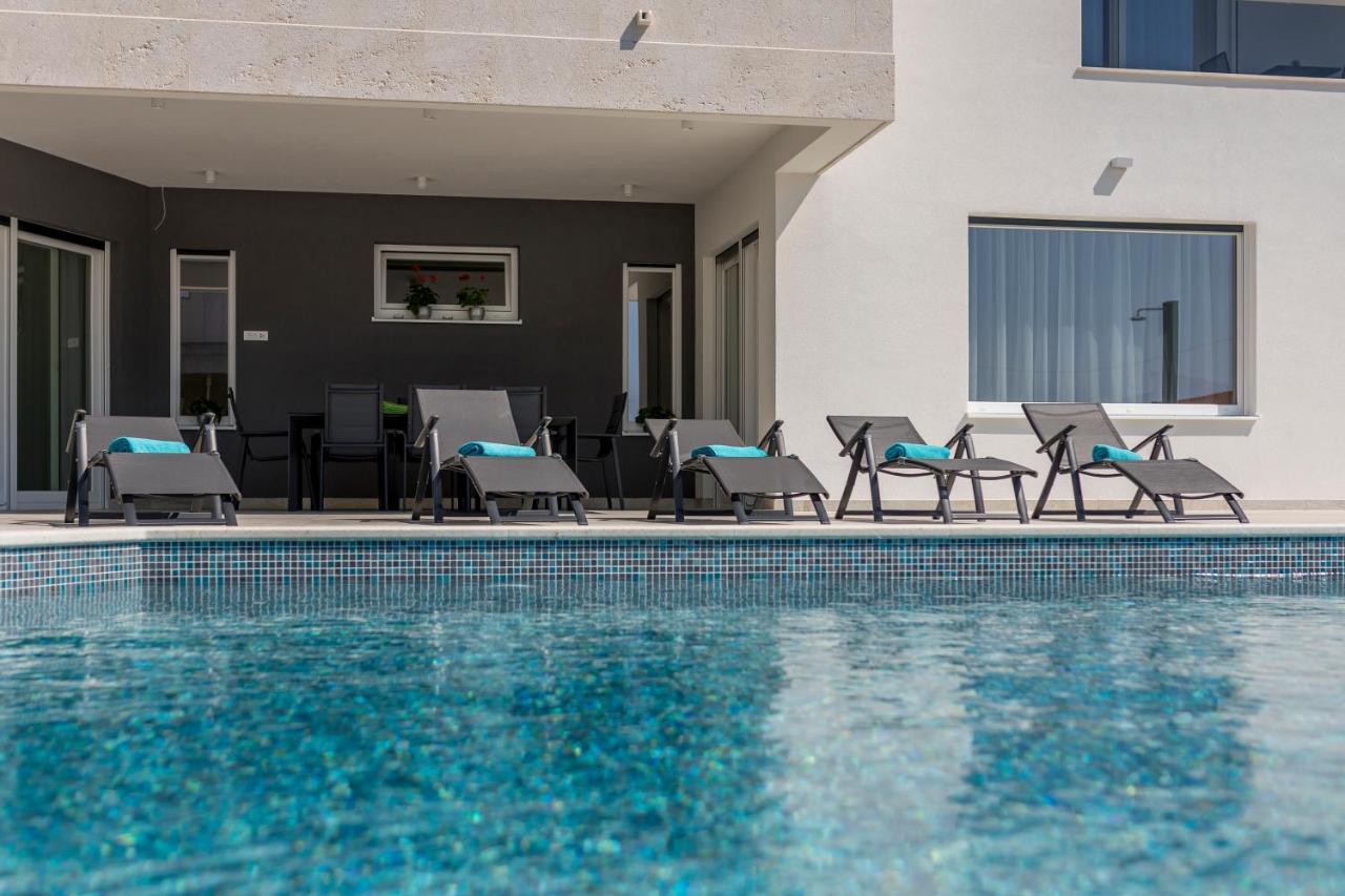 Luxurious Villa Meri Kaštela Екстериор снимка