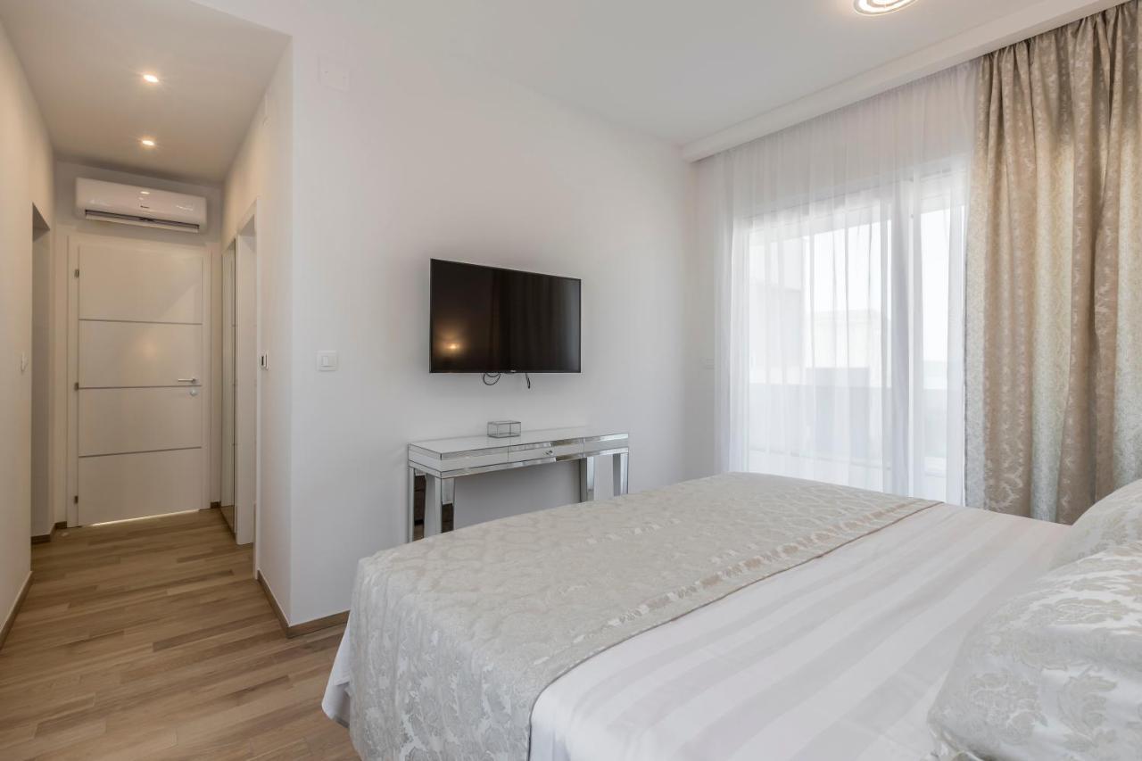 Luxurious Villa Meri Kaštela Екстериор снимка