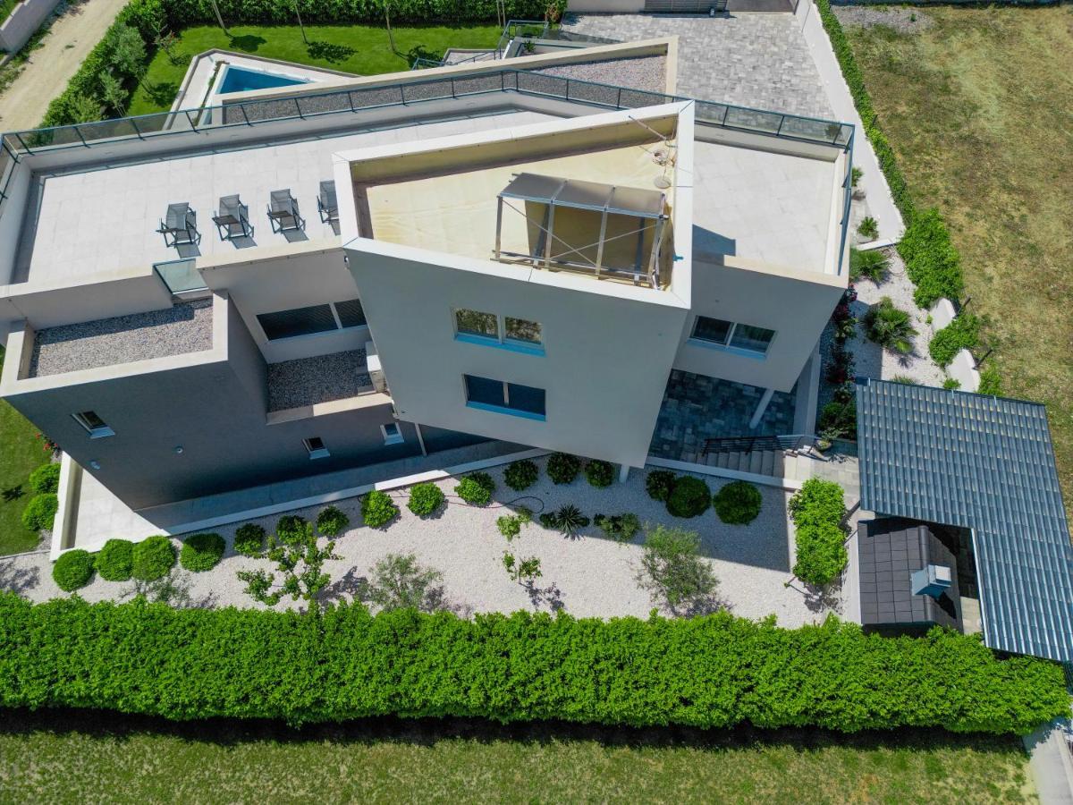 Luxurious Villa Meri Kaštela Екстериор снимка