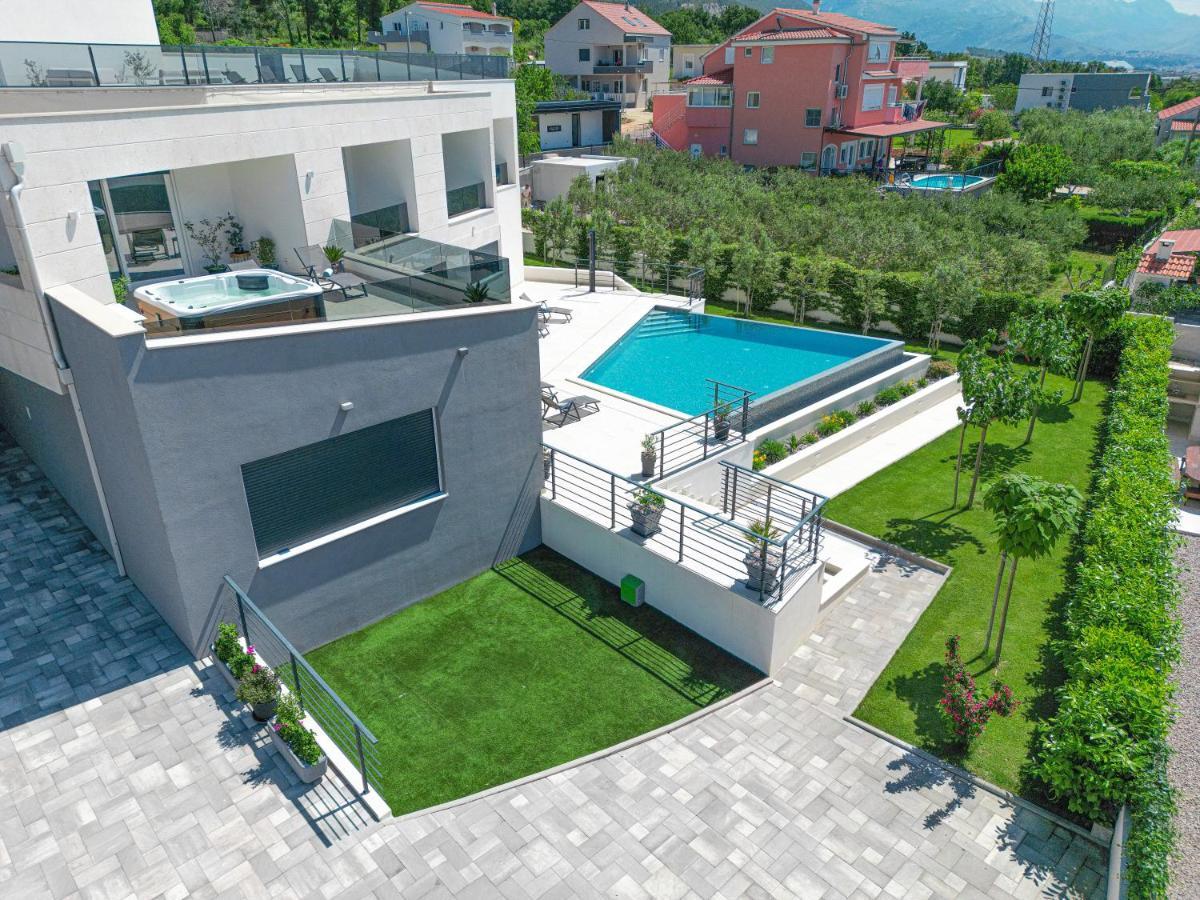 Luxurious Villa Meri Kaštela Екстериор снимка