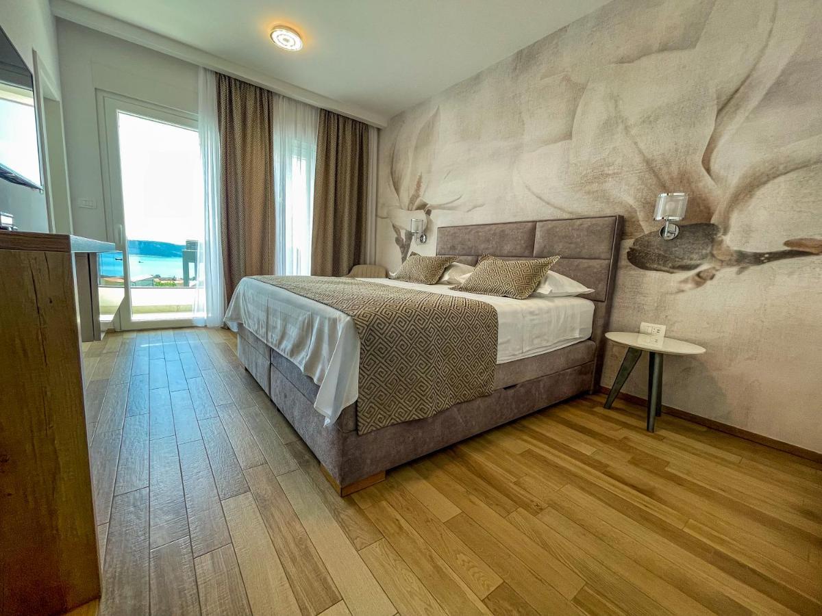 Luxurious Villa Meri Kaštela Екстериор снимка